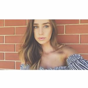 Meet your Posher, Kate-lyn